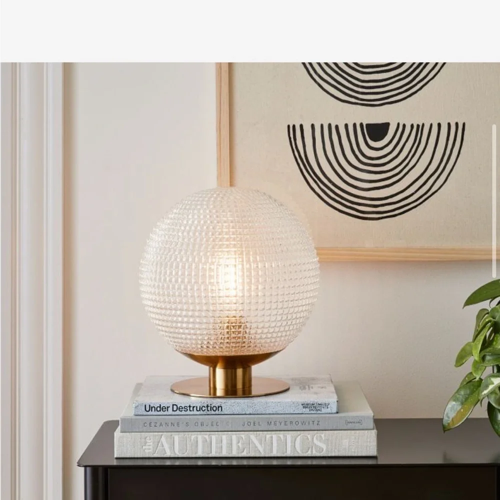 Edie Prismatic Table Lamp (11